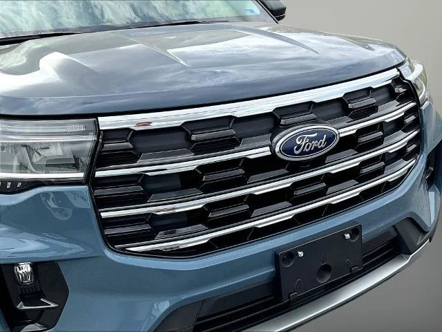 New 2026 Vapor Blue Metallic Ford Active image 64