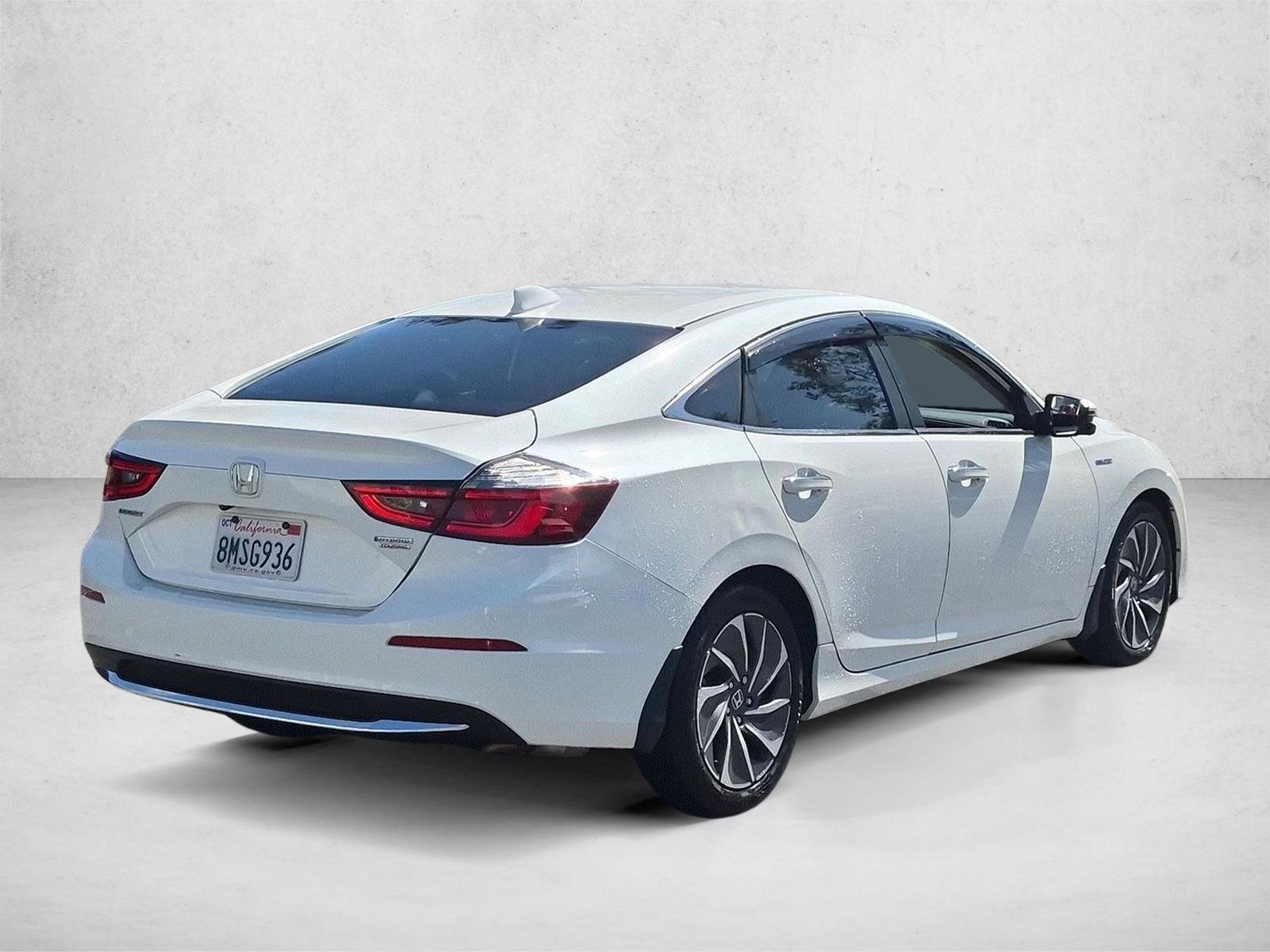 Used 2019 White Honda Touring image 5