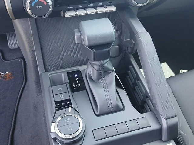 New 2026 Heritage Blue Toyota SR5 image 18