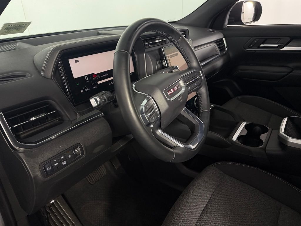Used 2025 Sterling Metallic GMC Elevation image 21