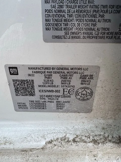 Used 2022 White GMC Denali image 3