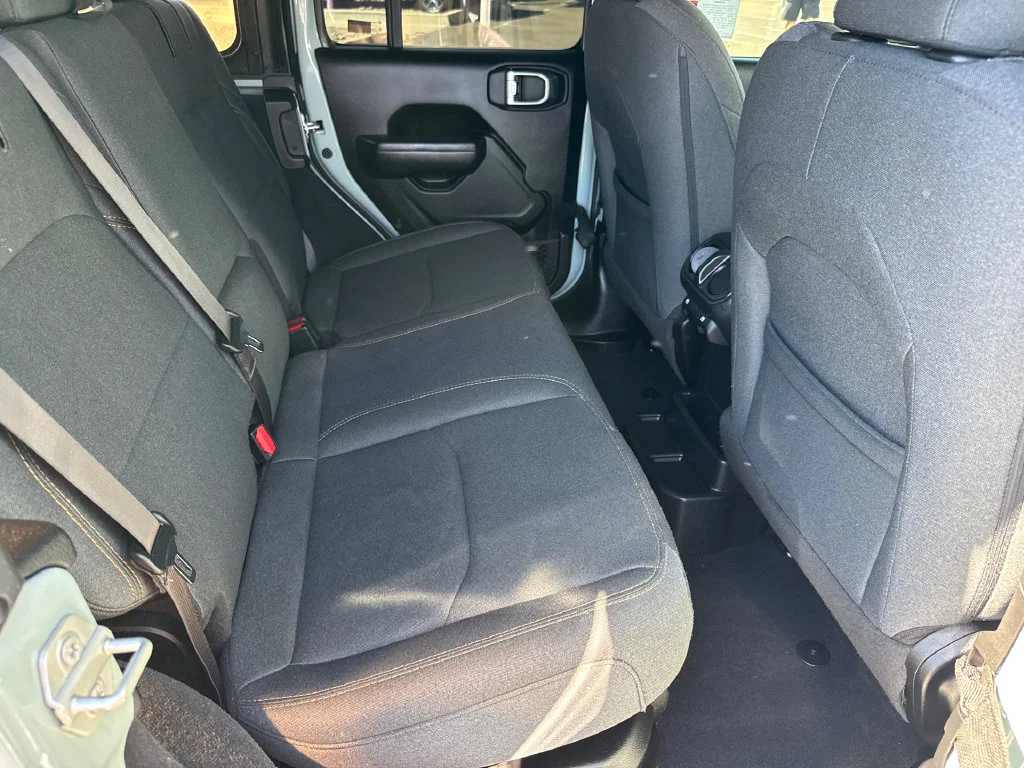 Used 2024 Gray Jeep Sport S 4xe image 17