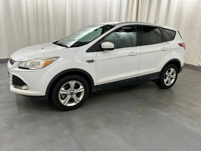 Used 2016 Ford Escape SE with VIN 1FMCU9GX6GUA32846 for sale in Waterbury, CT