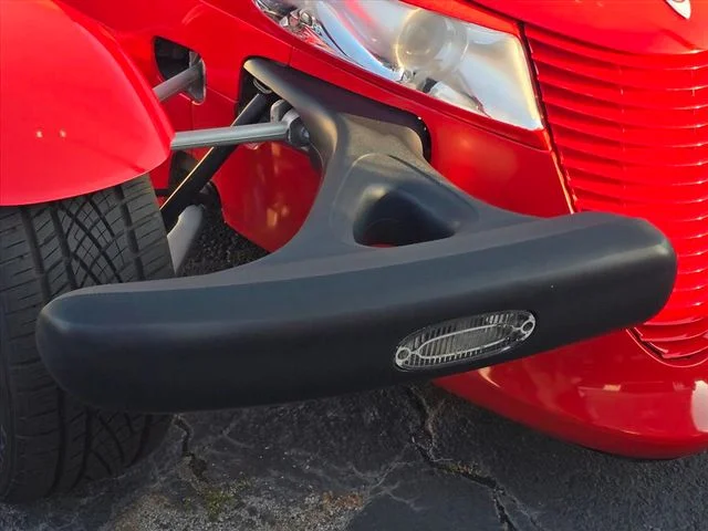 Used 2000 Red Plymouth Base image 16