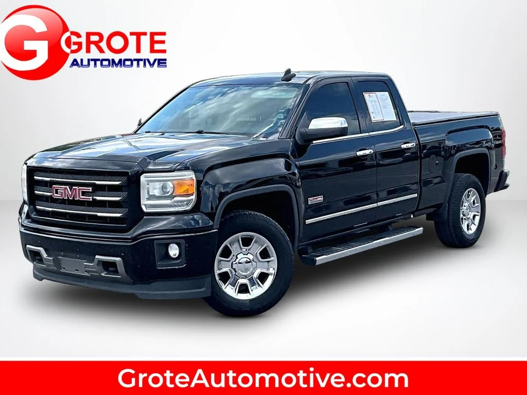 Used 2015 Black GMC SLE image 1