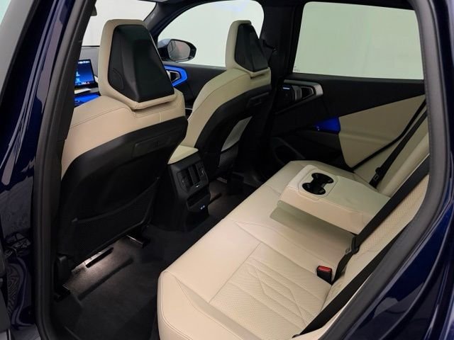 Used 2026 Tanzanite Blue II Met BMW 30 xDrive image 24