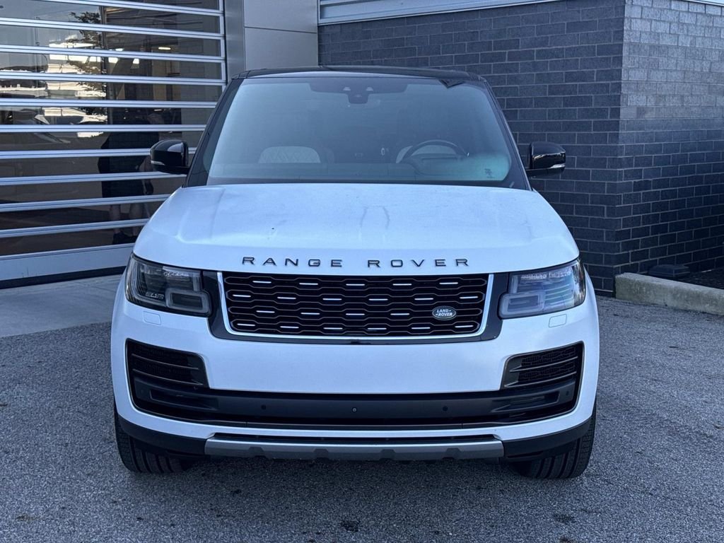 Used 2019 SVO PALETTE WHITE Land Rover SVAutobiography image 2