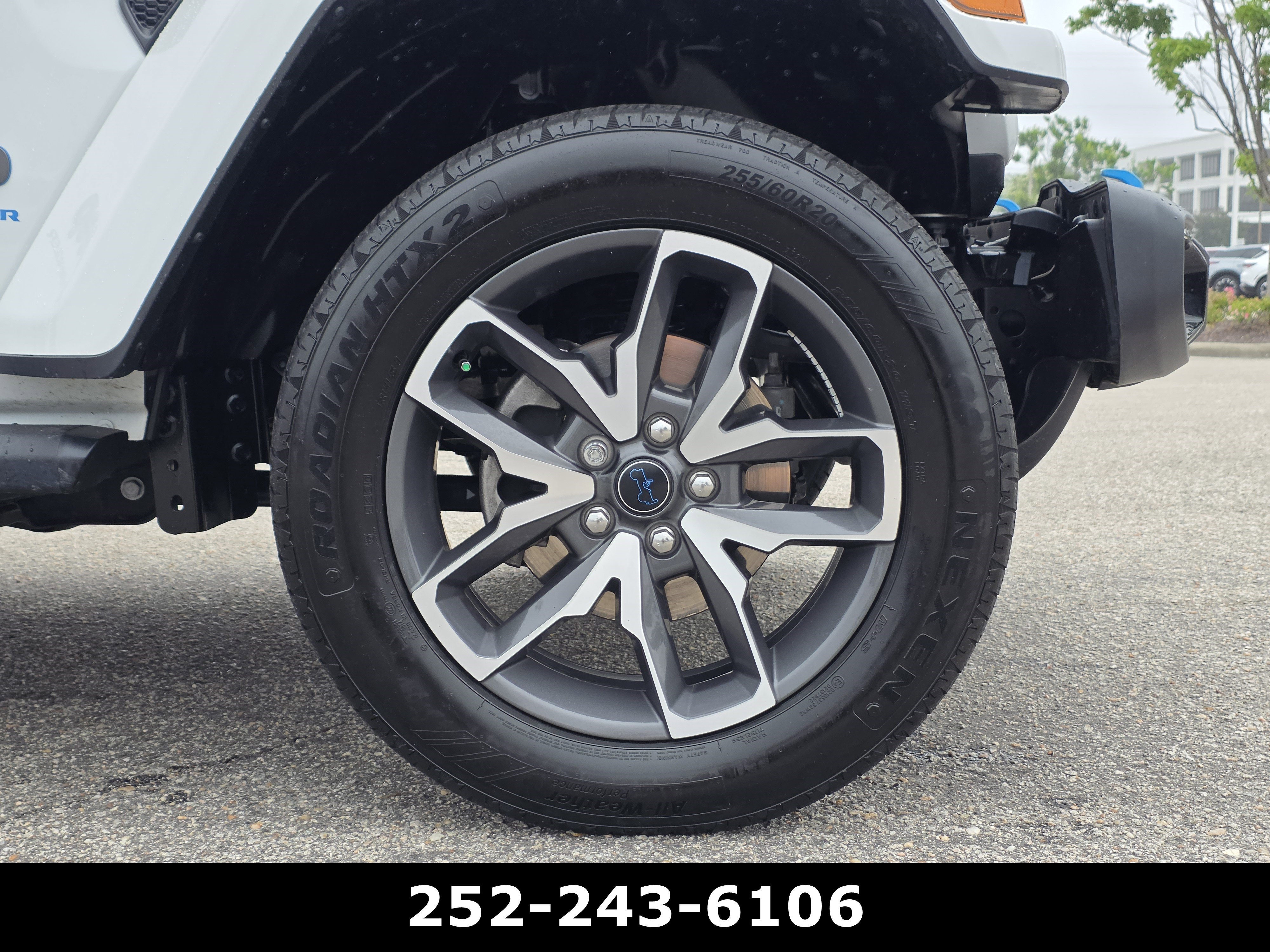 Used 2024 Bright White Clearcoat Jeep Sport S image 44