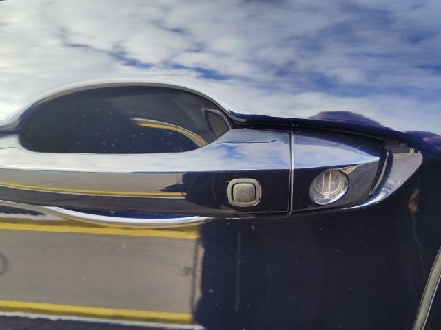 New 2026 Blue Mitsubishi SE image 8