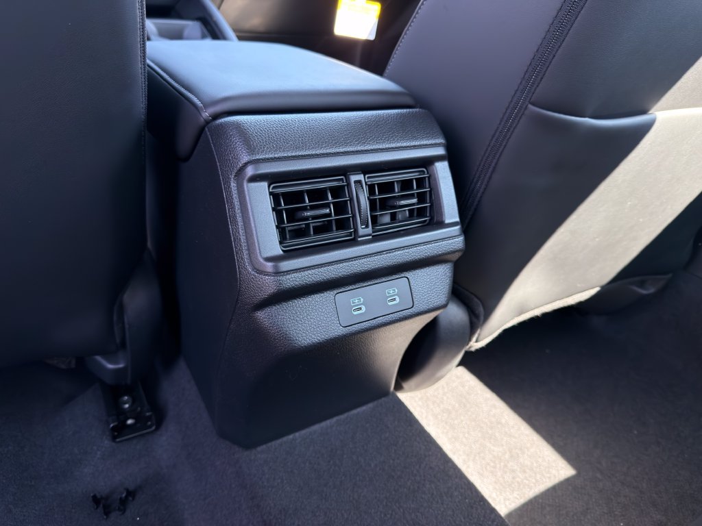 New 2026 Platinum White Pearl Honda Touring image 36