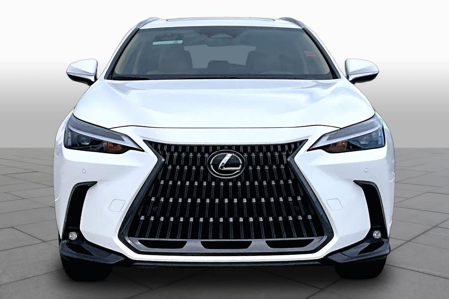 Used 2026 Ultra White Lexus Premium image 4