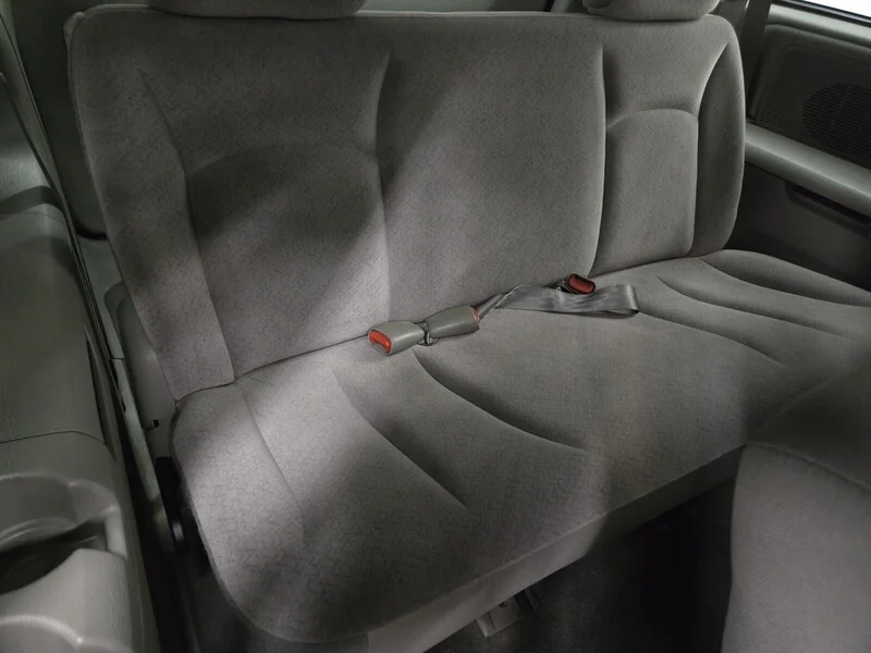 Used 2003 Silver Chrysler LX image 11