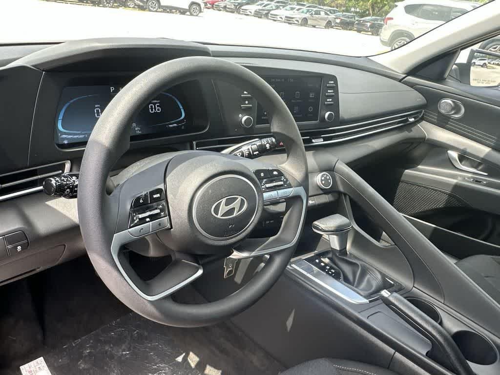 New 2026 Serenity White Hyundai SE image 17