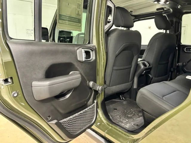 Used 2022 Green Jeep Willys image 18