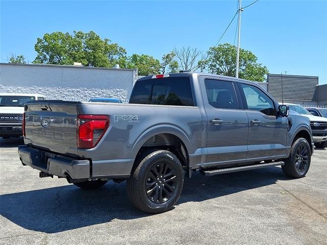 New 2026 Carbonized Gray Metallic Ford XLT image 24