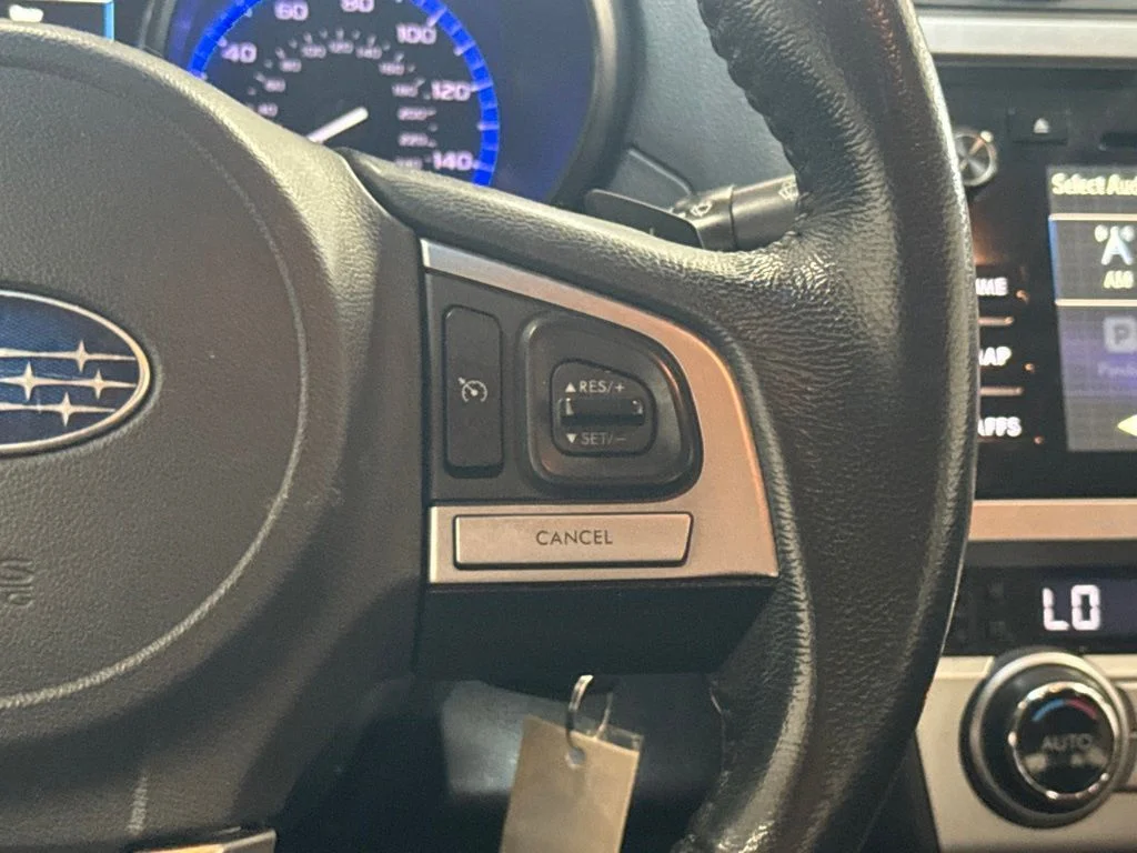 Used 2015 Twilight Blue Metallic Subaru 2.5i image 16