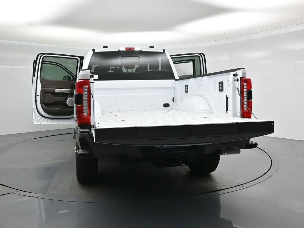 New 2026 Oxford White Ford King Ranch image 33