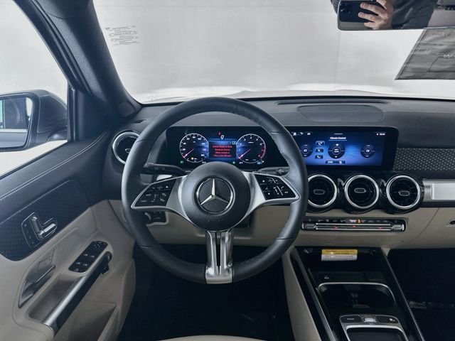 Used 2026 Gray Mercedes-Benz GLB 250 image 22