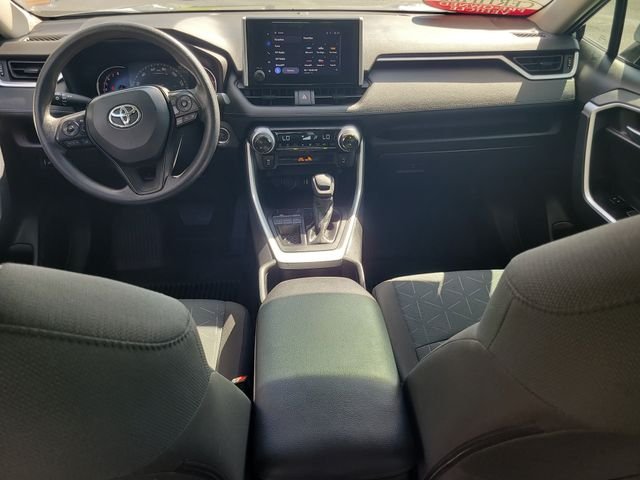 Used 2025 Silver Toyota XLE image 13