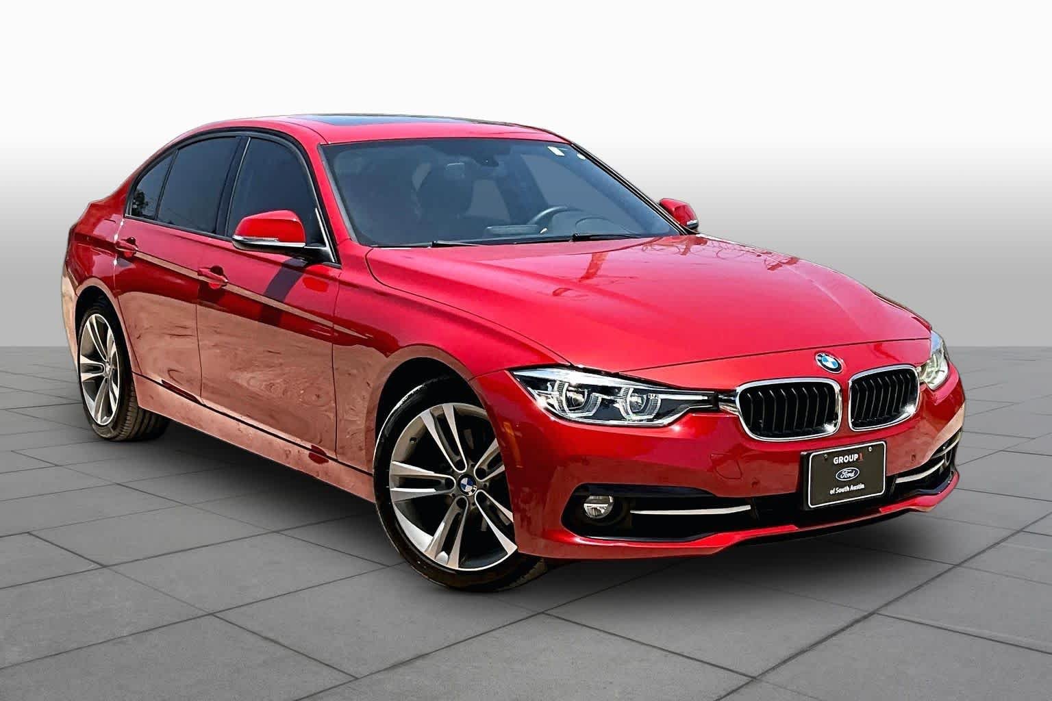 Used 2016 Melbourne Red Metallic BMW 328i image 3