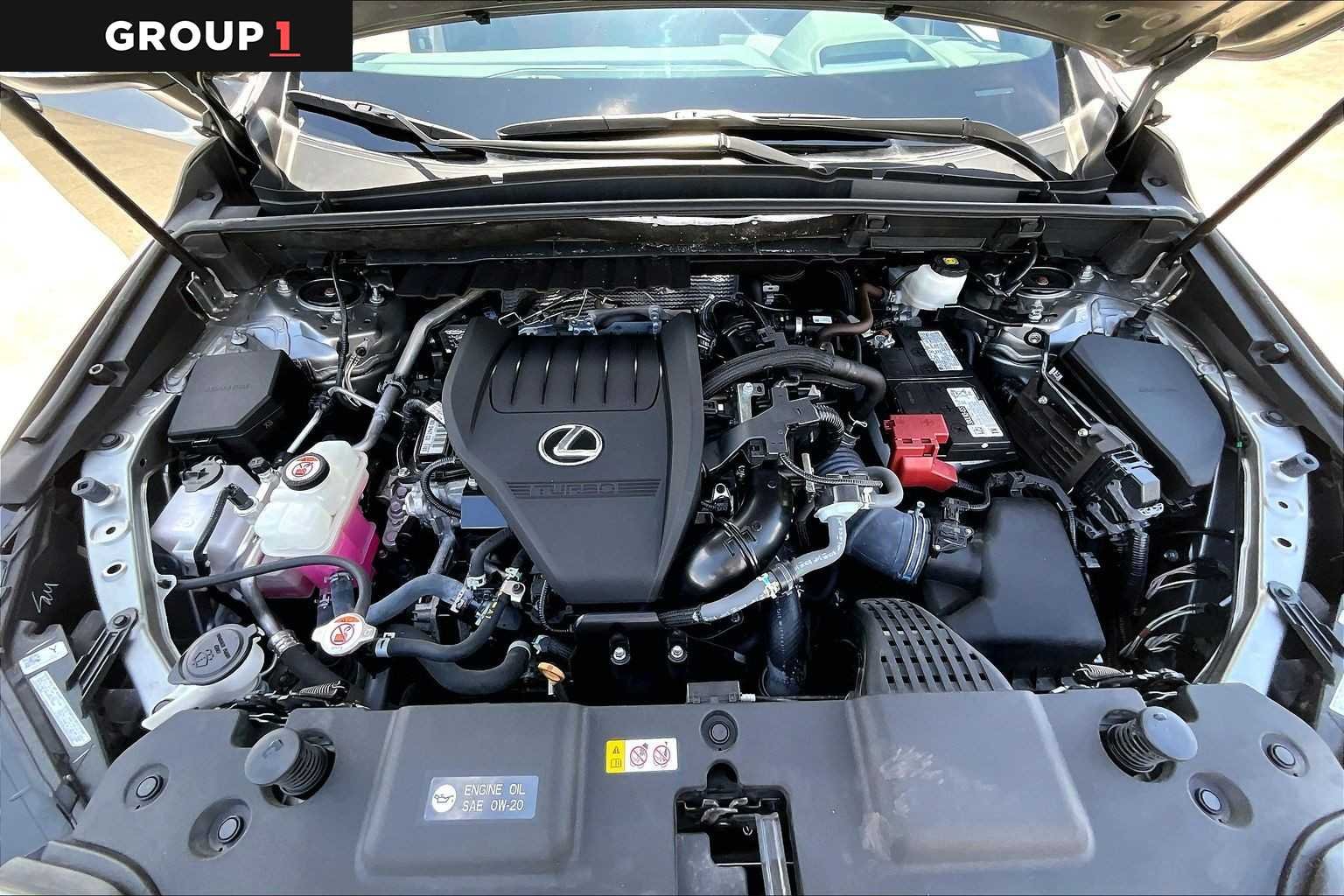 Used 2024 Atomic Silver Lexus F SPORT Handling image 29