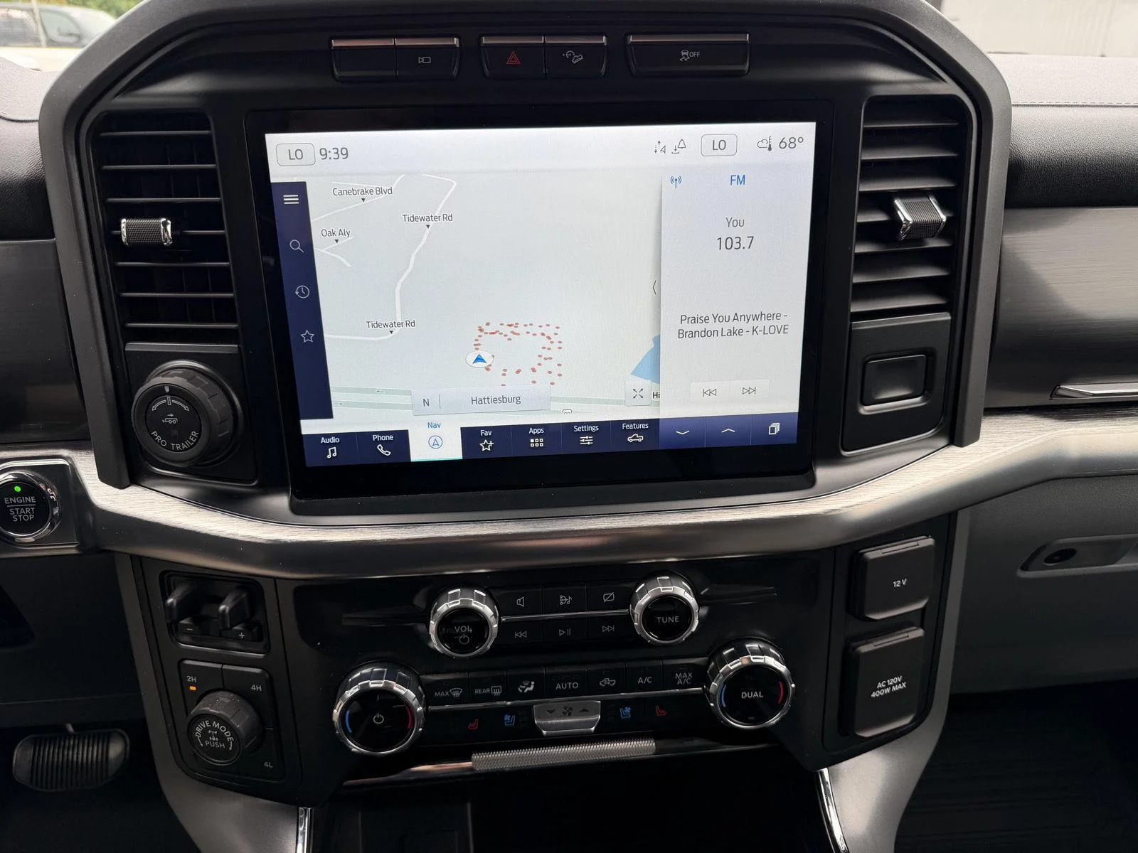 Used 2022 Carbonized Gray Ford LARIAT image 11