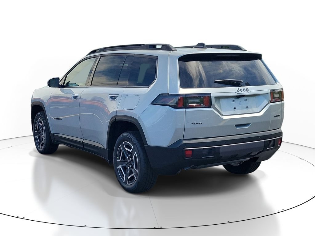 New 2026 Silver Zynith Clear-Coat Exterior Paint Jeep Laredo image 3