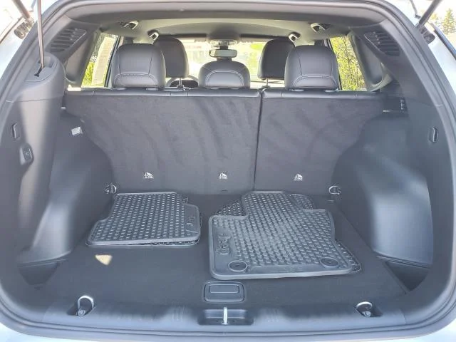 Used 2026 Bright White Clearcoat Jeep Trailhawk image 28