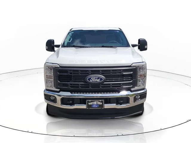 New 2027 Oxford White Ford XL image 2