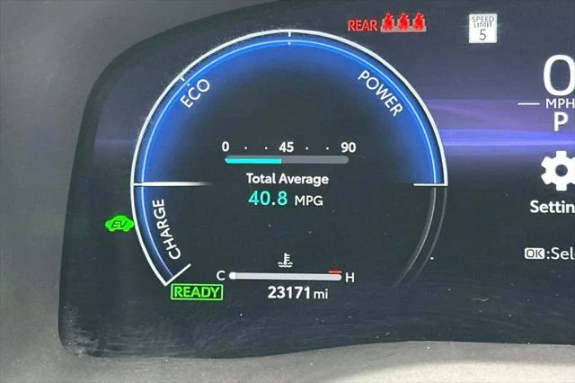Certified Used 2025 MID BLK/WIND CHILL Toyota  image 26