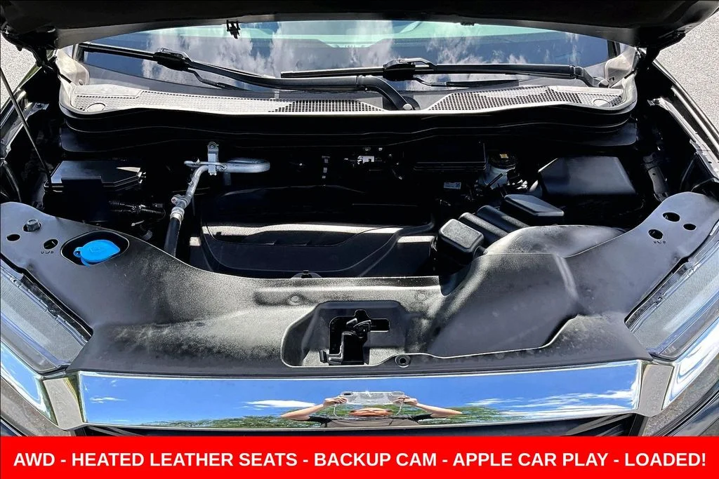 Used 2023 Black Honda RTL image 30