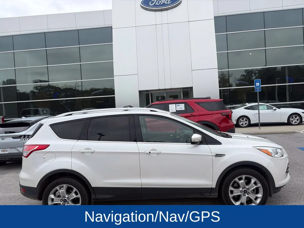 Used 2016 White Platinum Tri-Coat Metallic Ford Titanium image 2