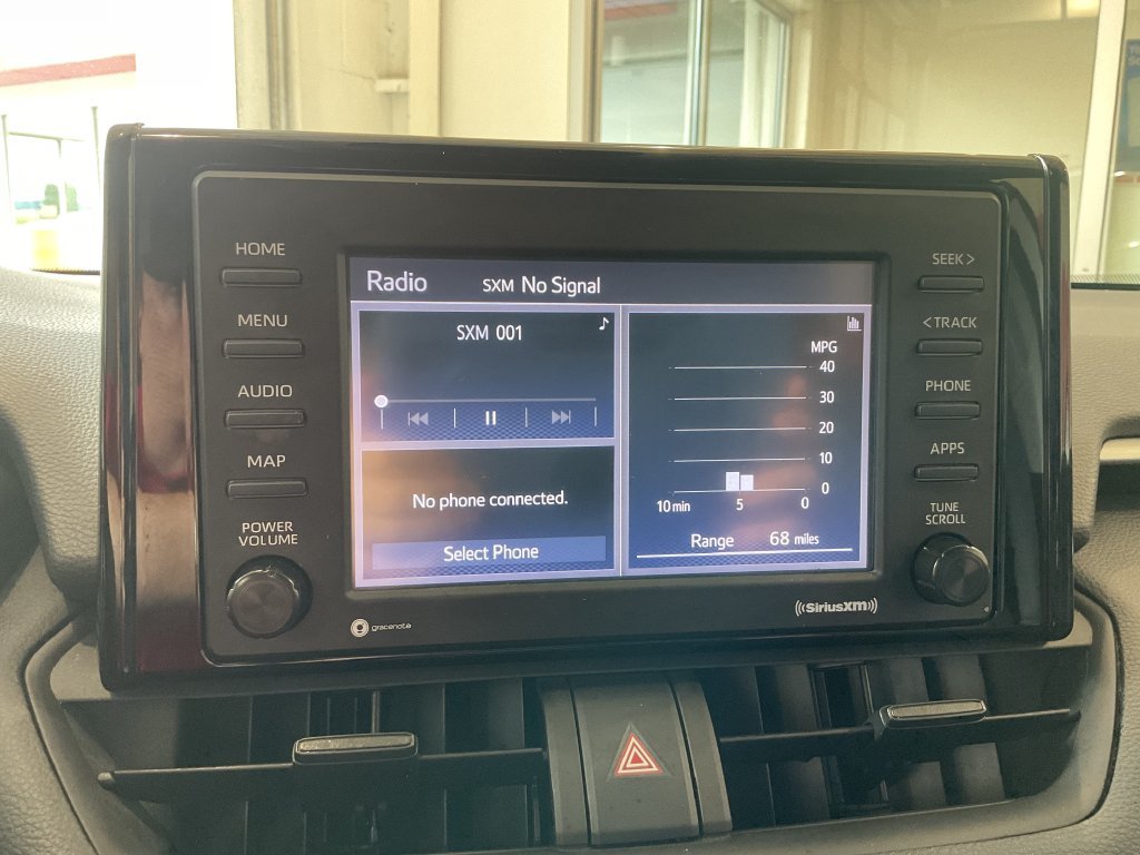 Used 2021 White Toyota XLE image 24