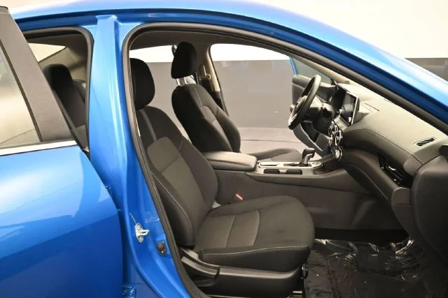 Used 2024 Electric Blue Metallic Nissan SV image 19