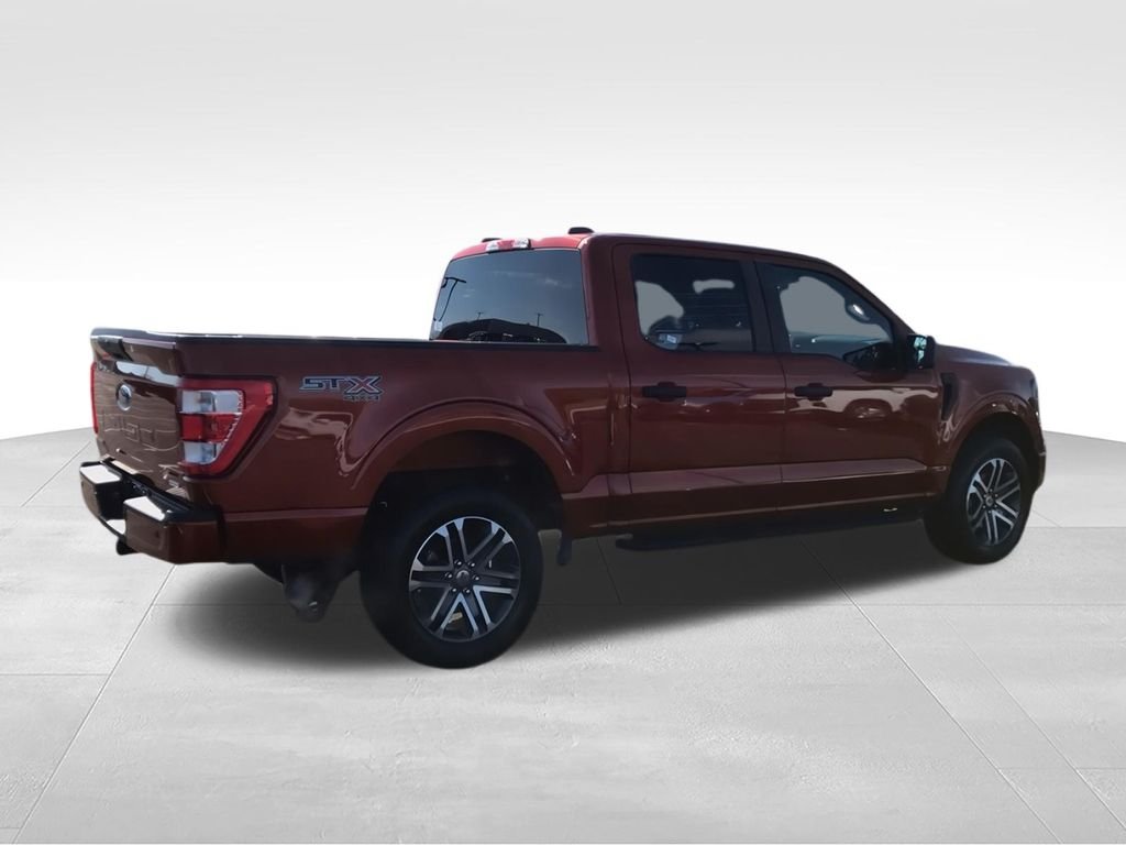 Used 2023 Red Ford XL image 8