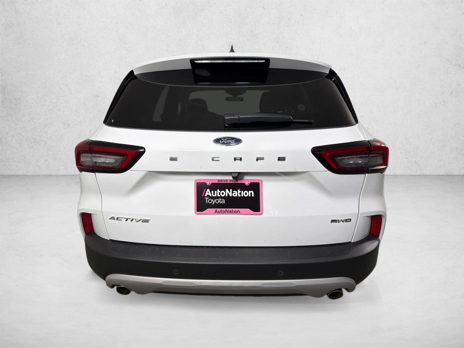 Used 2024 Oxford White Ford Active image 5