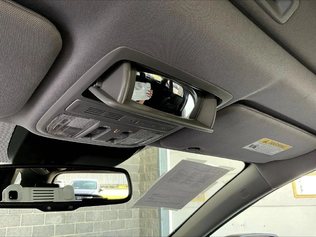 Used 2021 Black Honda Touring image 18