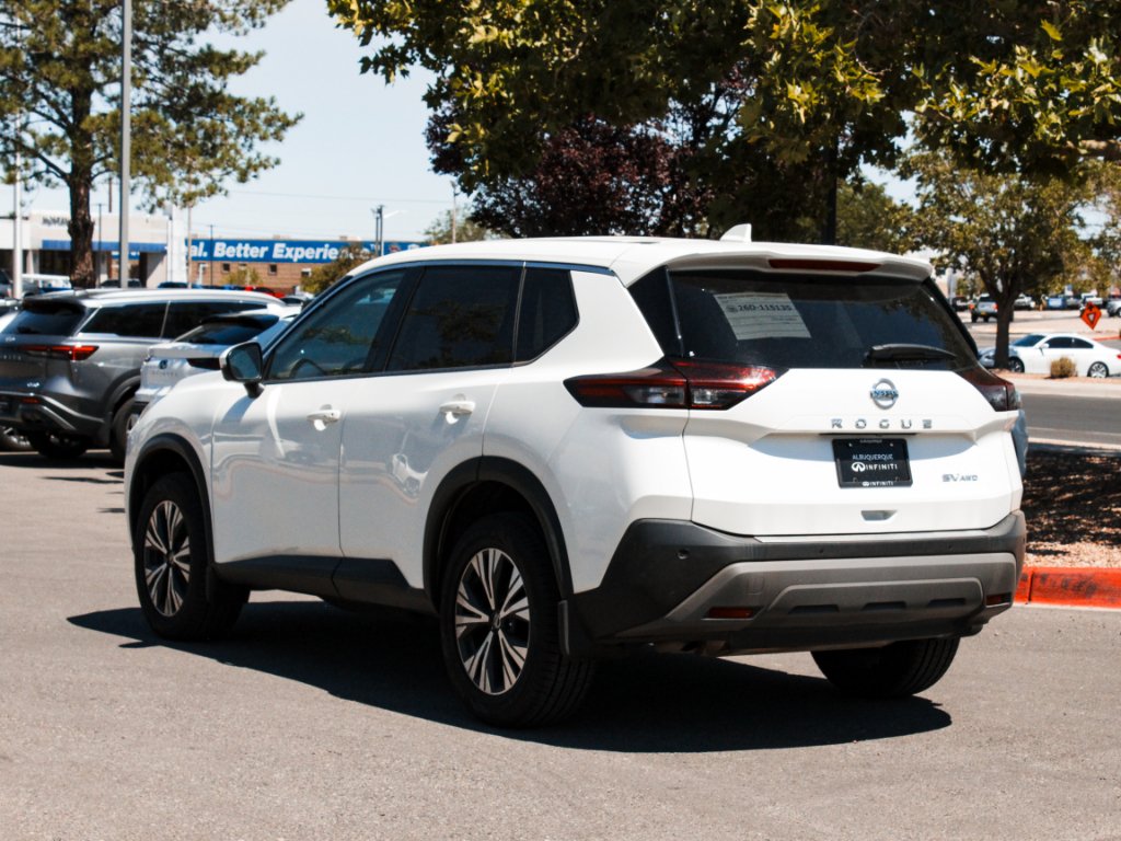 Used 2021 Pearl White Tricoat Nissan SV image 7