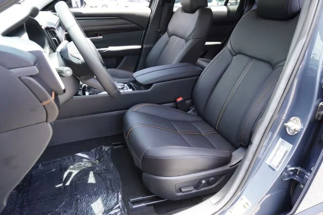 2025 Mazda CX-50 Premium Plus - Photo 17