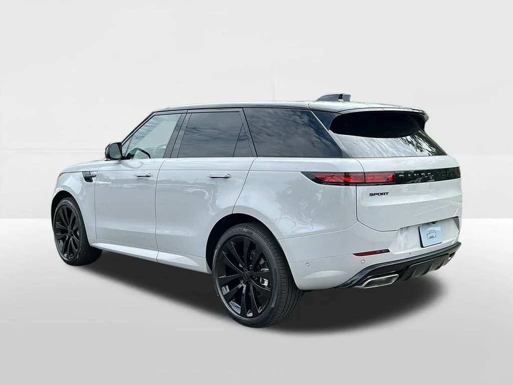New 2027 Borasco Grey LAND ROVER Dynamic SE image 6