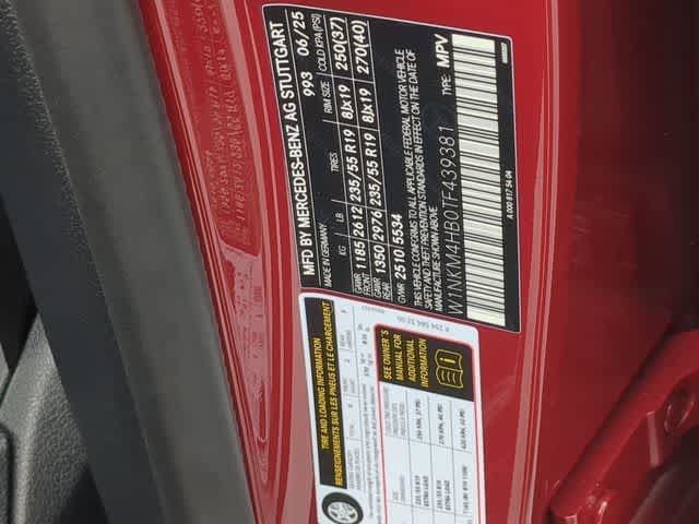 Used 2026 MANUFAKTUR Patagonia Red Metallic Mercedes-Benz GLC 300 image 37