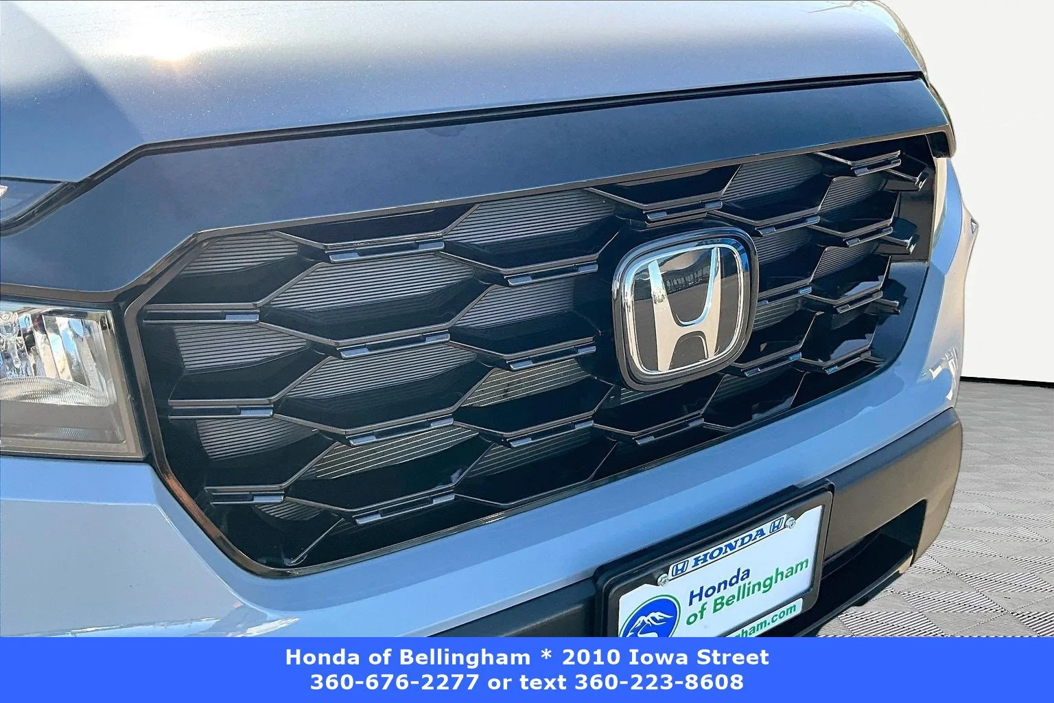 Certified Used 2023 Sonic Gray Pearl Honda AWD ELITE image 29