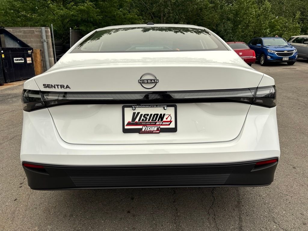 New 2026 White Nissan SV image 7