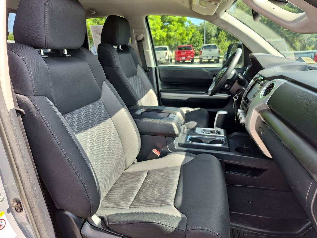 Used 2019 Gray Toyota SR5 image 38