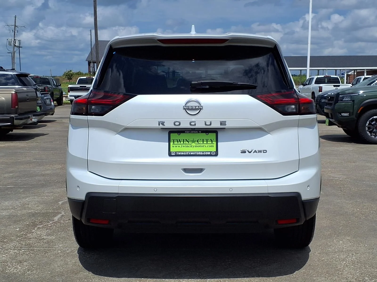 Certified Used 2024 White Nissan SV image 4