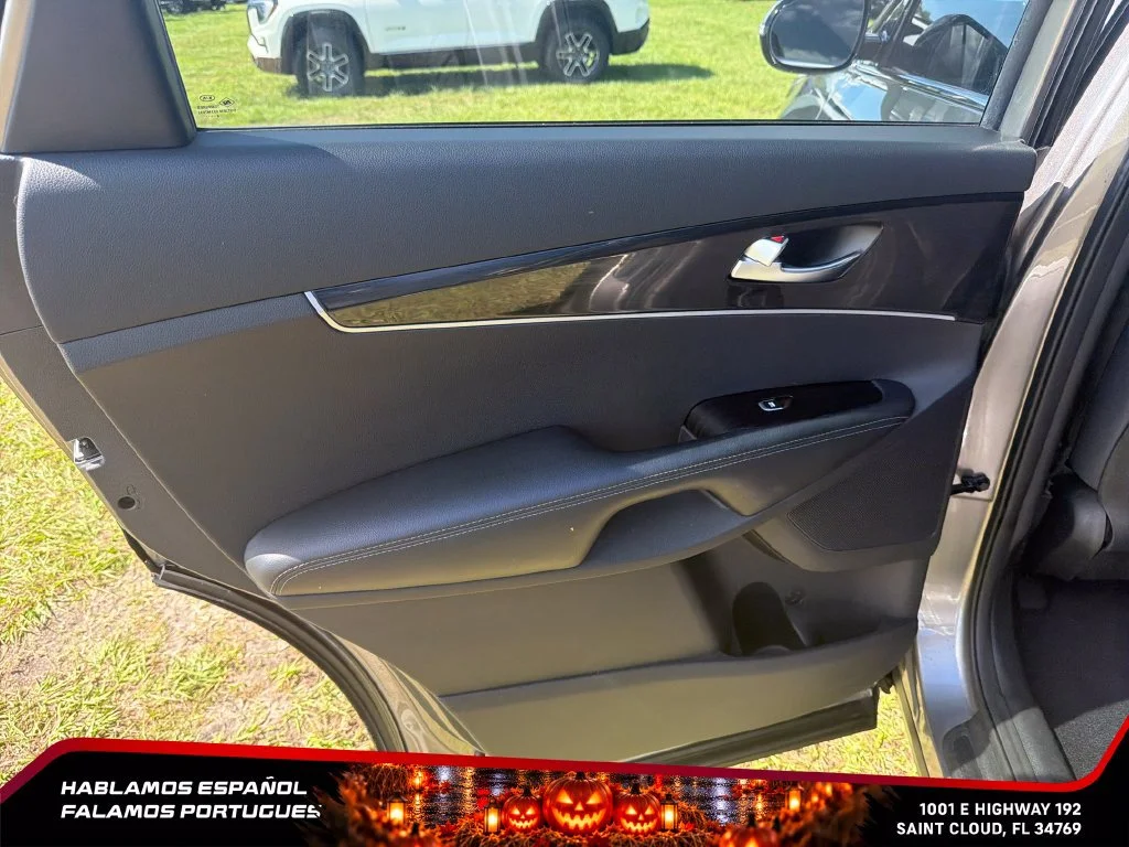 Used 2019 Gray Kia 2.4L LX image 21