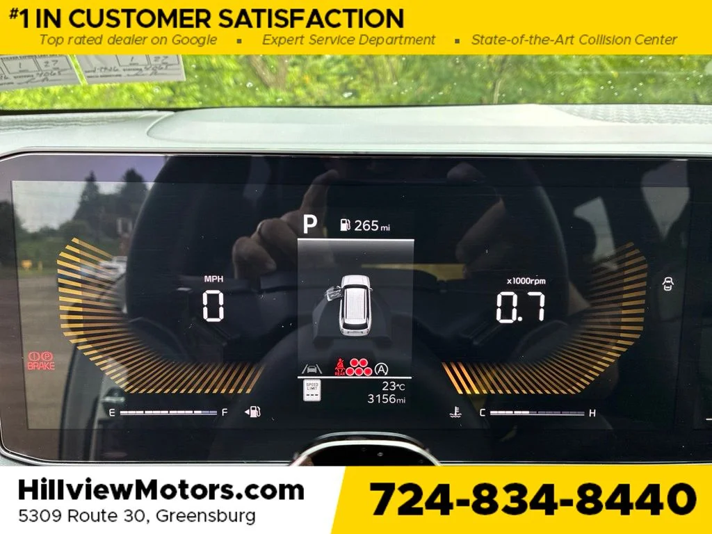 Used 2027 White Pearl Kia X-Line EX image 35