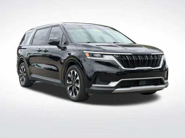 2022 Kia Sedona EX's photo