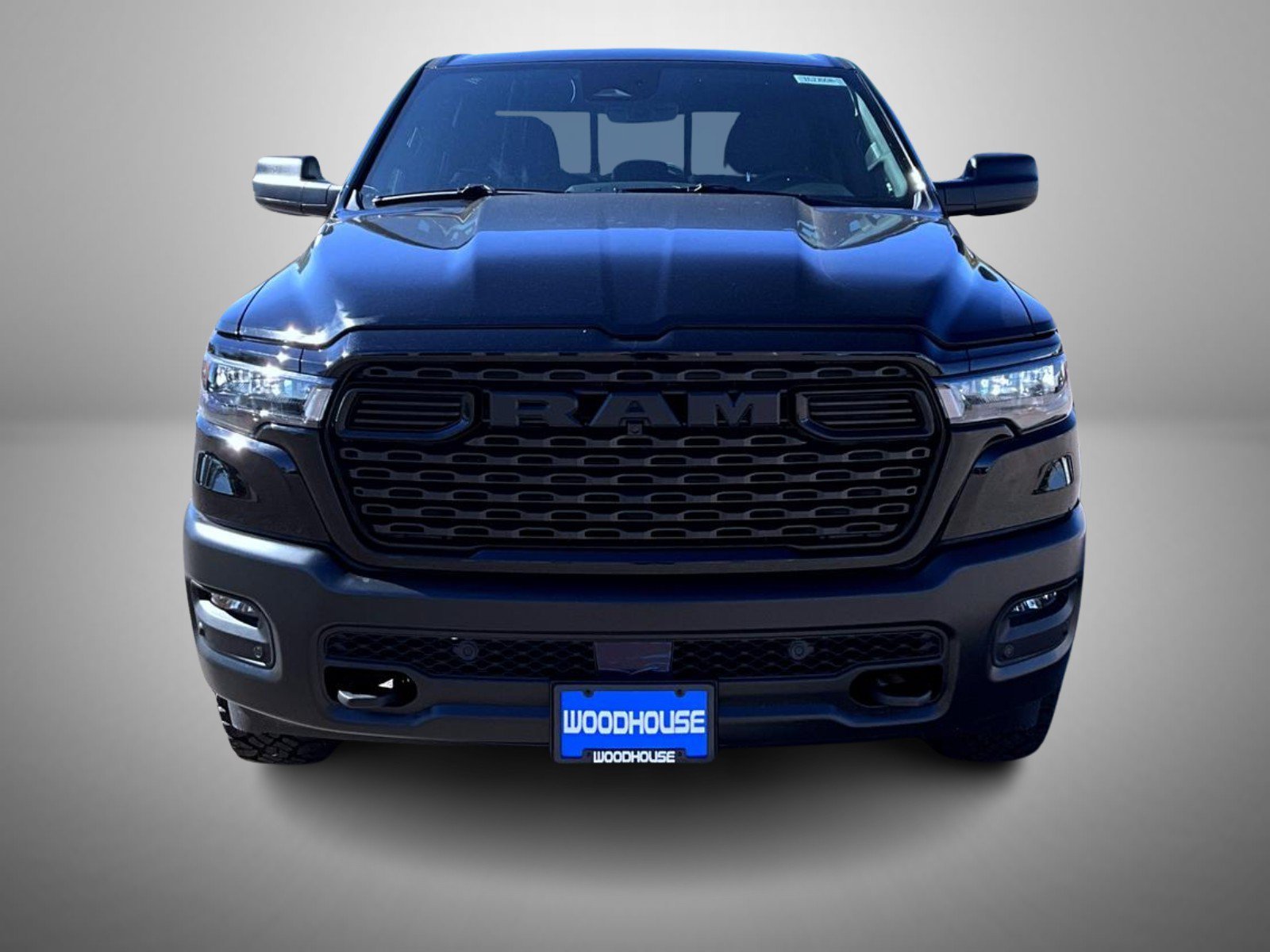 New 2027 Diamond Black Crystal Pearl-Coat Exterior Paint RAM Warlock image 2