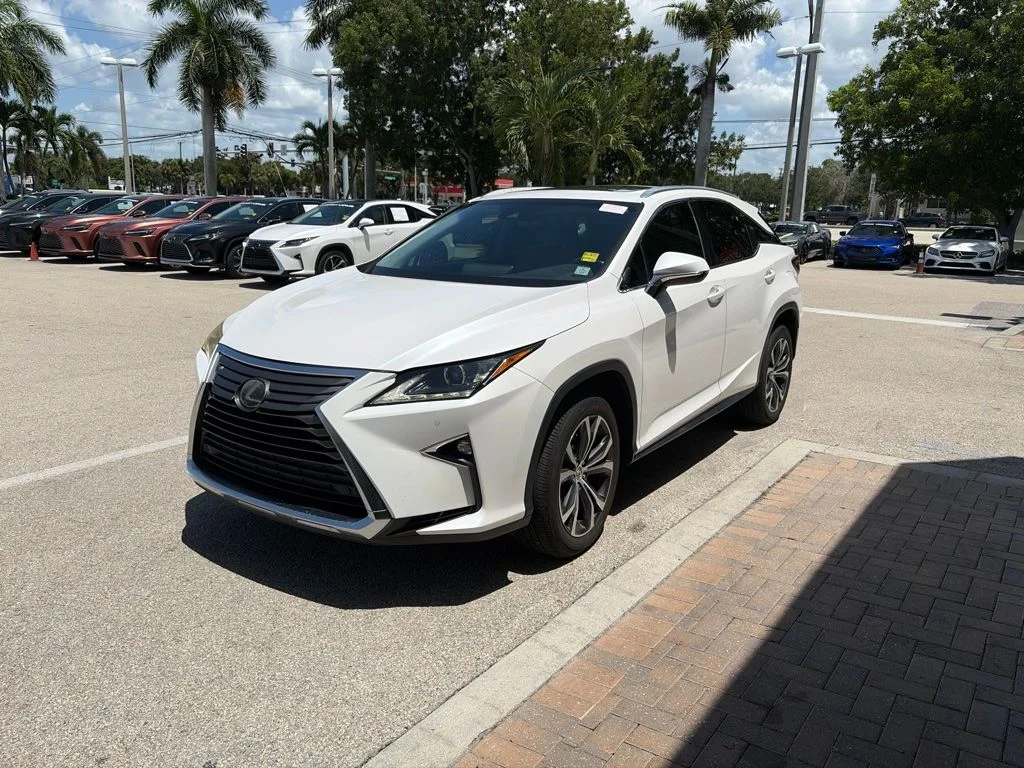 Used 2017 White Lexus 350 image 7